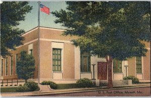 C.1910 U. S. Post Office, Monett, Mo. Vintage Postcard P135