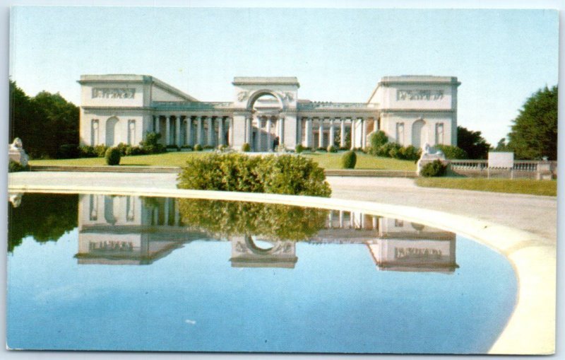 Postcard - Palace Of The Legion Of Honor - San Francisco, California