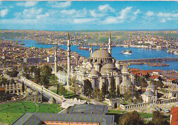 Turkey Istanbul Mosque Of Soliman The Magnificent and The Golden Horn