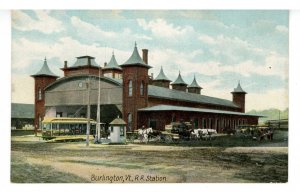 VT - Burlington. Railroad Station, Trolley