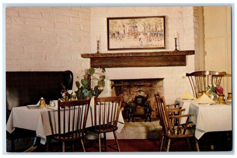 The Independence Room Blue Coat Inn Motel Restaurant Dover Delaware DE Postcard