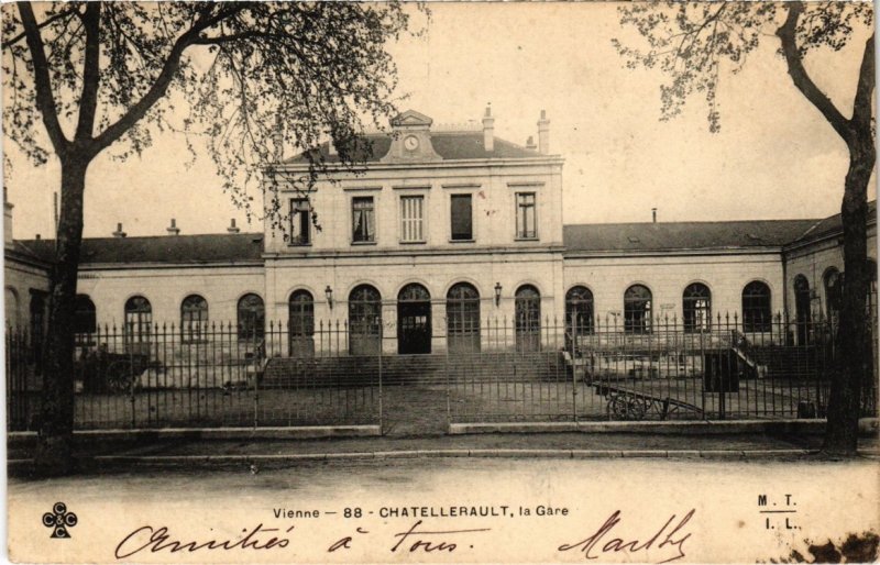 CPA Vienne - CHATELLERAULT, la Gare (111563)