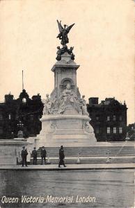 uk21554 queen victoria memorial london real photo uk