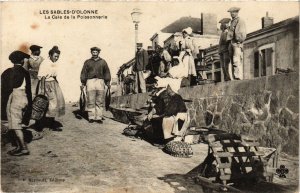 CPA LES SABLES-D'OLONNE La Cale de la Poissonnerie (869014)