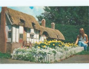 Pre-1980 ANNE HATHAWAY COTTAGE RE-CREATION Burlington - Near Kensington PE E6846