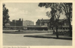 canada, MONCTON, New Brunswick, C.N.R. Depot, Railway Station (1930s) Postcard