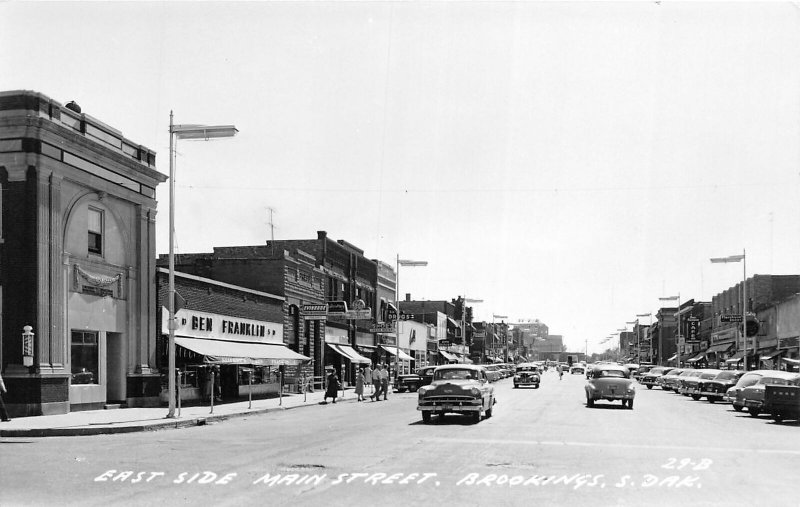 J68/ Brookings South Dakota Postcard RPPC c40-50s Main St Store 337