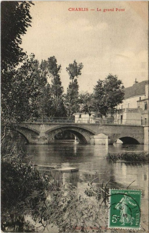 CPA CHABLIS Le Grand Pont (1198446)