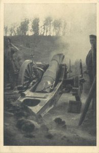 World War 1914-1918 Heavy artillery cannon at the moment of firing 