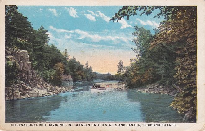 Tourist Boat in International RIft - Thousand Islands, New York - WB