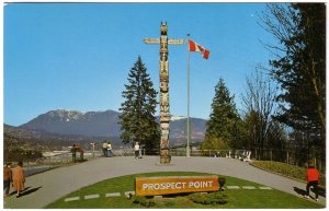 Totem Pole, Prospect Point Lookout, Stanley Park, Vancouver BC, Vintage Postcard