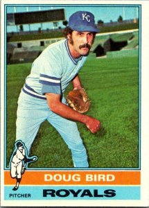 1976 Topps Baseball Card Doug Bird Kansas City Royals sk13587