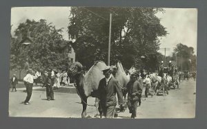 Galva ILLINOIS RPPC 1913 CIRCUS PARADE Camels Wagon Camel nr Kewanee Galesburg
