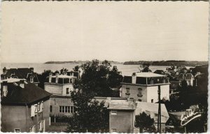 CPA St-PAIR surMER Nouveau St-PAIR au loin GRANVILLE (152812)