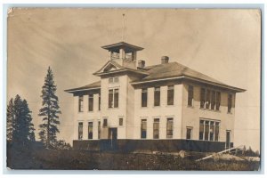 1910 School House Building View Ruebens Idaho ID RPPC Photo Posted Postcard