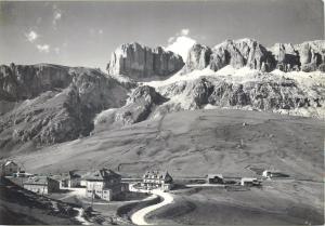 Italy Passo Pordoi Cima e Gruppo Sella