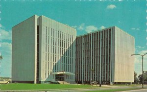 WINNIPEG, Canada   MANITOBA TELEPHONE SYSTEM BUILDING   Vintage Chrome Postcard