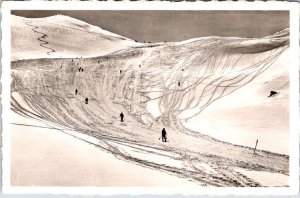 RPPC, Davos, Switzerland  PARSENN SKI AREA  Ski Slopes~Skiers~Skiing  Postcard