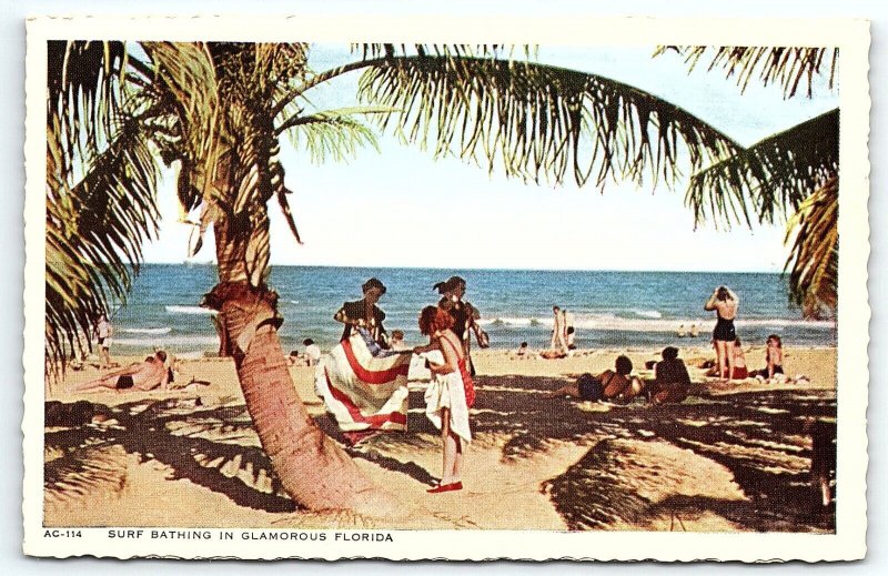1930s SURF BATHING IN GLAMOROUS FLORIDA FL PALMS SUNBATHING POSTCARD P2651