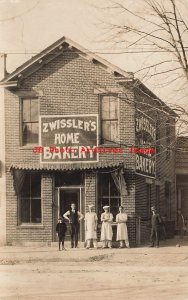 IN, Richmond, Indiana, Zwissler's Home Bakery,Exterior View with Owner & Workers