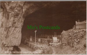Derbyshire Postcard - Castleton, The Peak Cavern. Judges. Unused  RS36967