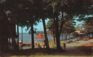 USA The Edgewood Resort 1000 Islands Alexandria Bay New York Postcard 07.74 