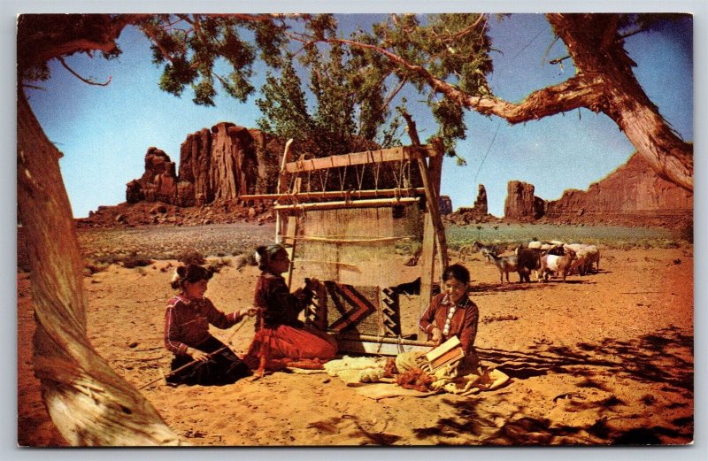 Rug Weaving Monument Valley Navajo Women Northern Arizona AZ Postcard L13