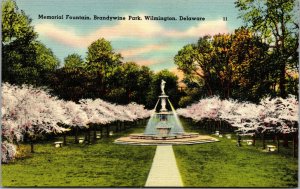 Vtg Wilmington Deleware DE Memorial Fountain Brandywine Park Linen Postcard