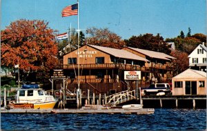 Captain Fishs Motel Marina Boothbay Region Postcard VTG UNP Vintage Unused 