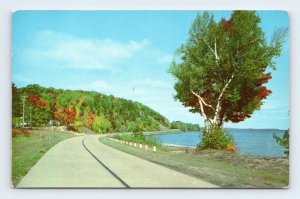 Generic Waterfront View Greetings From Seymour Indiana UNP Chrome Postcard D16