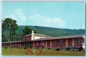 c1960 Binghamton New York Vintage Postcard Parkway Motel Vesta Building Unposted