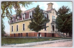 1910's PLANTSVILLE CONNECTICUT CT PUBLIC SCHOOL ANTIQUE LITHOCHROME POSTCARD