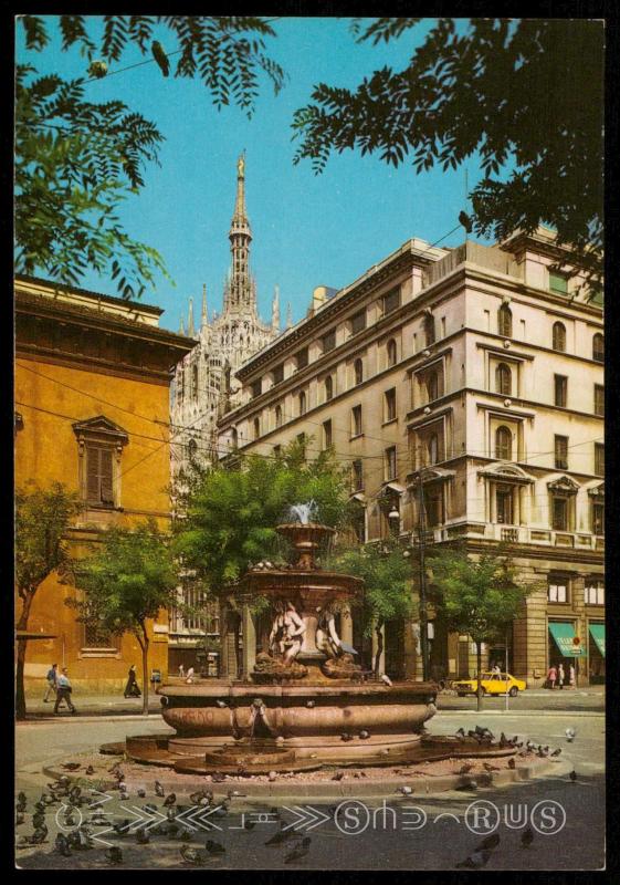 MILANO - La Piazza Fontana