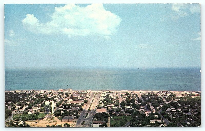 Postcard DE Rehoboth Beach Airview of the Business District D11