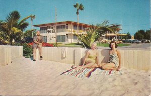 Clearwater FL Glass House Motel, Beautiful Women Bathing Beauty on Beach 1960s