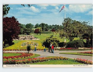 Postcard Victoria Park, Bideford, England