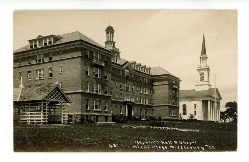 VT - Middlebury. Middlebury College, Hepburn Hall & Chapel     RPPC