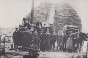 Victorian Threshers Farmer On Threshing Machine Hitchin Hertfordshire Postcard