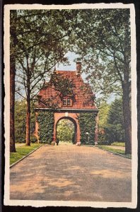 Vintage Postcard 1930-1945 Biltmore Lodge Gate, Biltmore, North Carolina (NC)