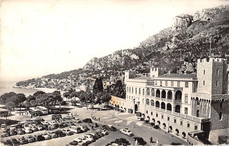 BR47961 Monaco le palis du prince et la place du palais   Monaco