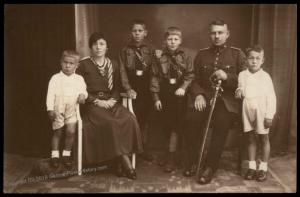 3rd Reich Germany Hitler Youth HJ Family  RPPC Card 80540