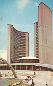 US5176 the new city hall toronto ontario nathan philips square  canada