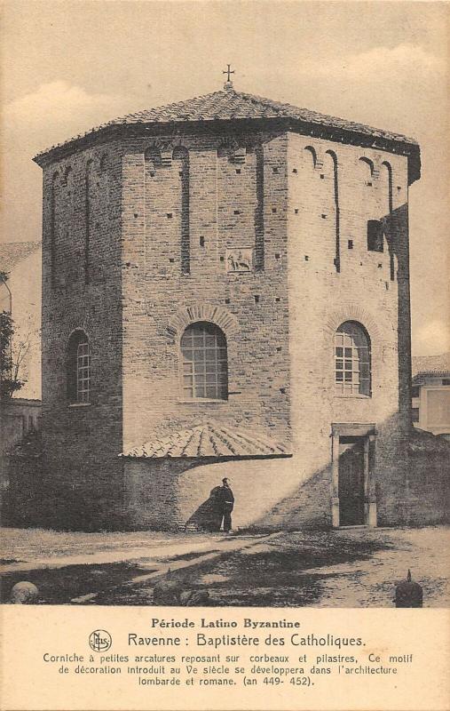 B105884 Italy Ravenna Baptistere des Catholiques Ravena