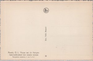 Belgium Ravels Vrouw van de Kempen School voor Zwakke Meisjes Postcard C137