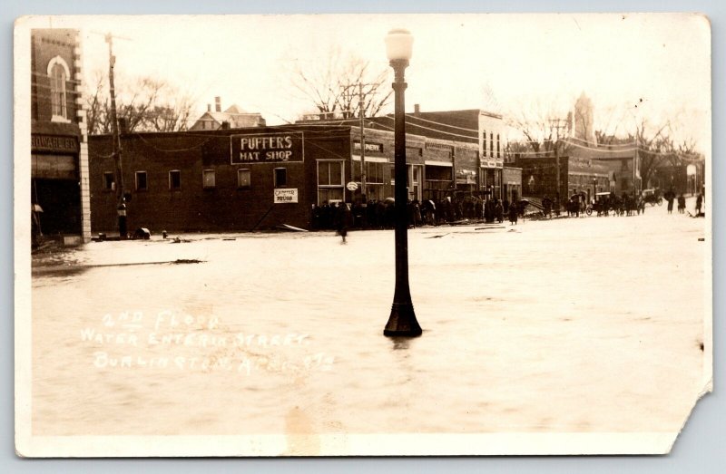 Burlington Kansas~Puffers Hat Shop & Millinery~Crowd Watch 2nd Flood~c1922 RPPC 