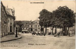 CPA ÉPERNAY Place des Fusiliers (491203)