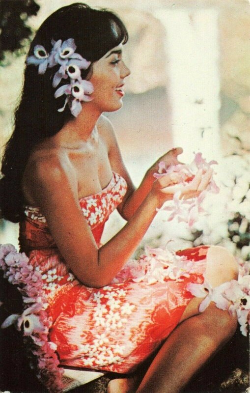 Postcard Hawaii's Poster Girl Rose Marie Alvaro