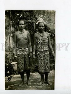 3173808 INDONESIA BORNEO semi-nude girls Vintage photo postcard