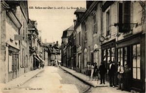 CPA SELLES-sur-CHER - La Grande Rue (253330)