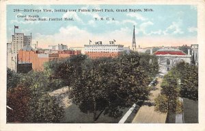 Fulton Street Park View - Grand Rapids, Michigan MI